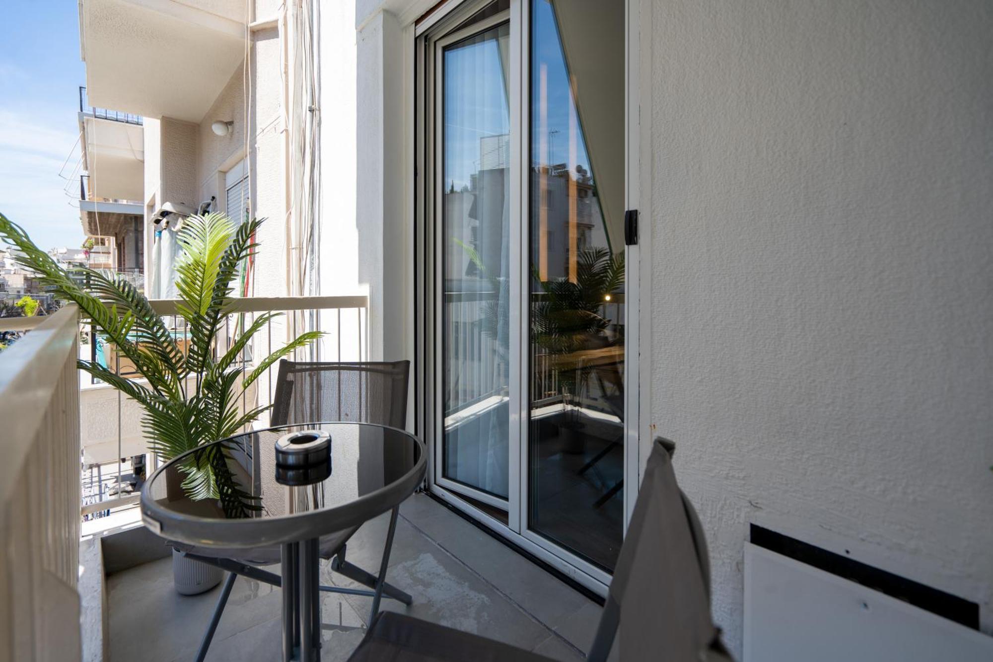 Athens City Modern Apartments Bilik gambar